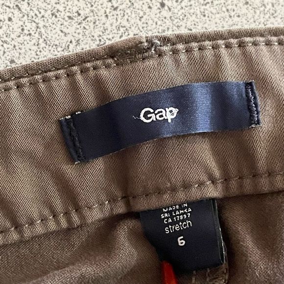 Gap cargo pocket skinny khakis - Picture 9 of 9